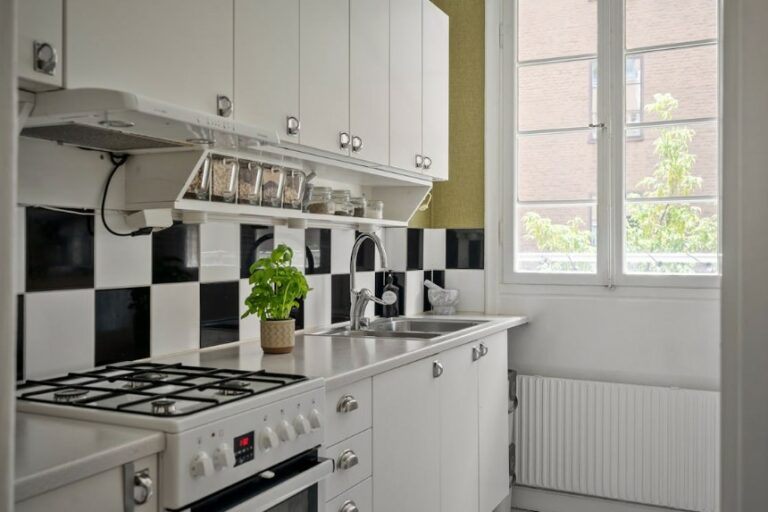 Ideias para cozinhas pequenas e modernas